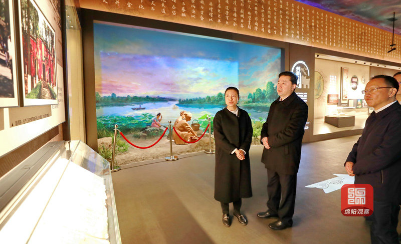 2021年3月5日 羅增斌在李白博物館調(diào)研（記者 賴(lài)杰 攝）.JPG