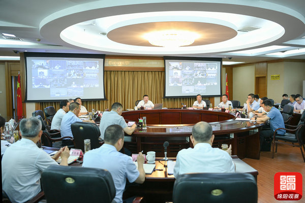 2021年7月13日，元方督導生態(tài)環(huán)境突出問題整改工作并召開專題會議  王勇 攝 (1).jpg