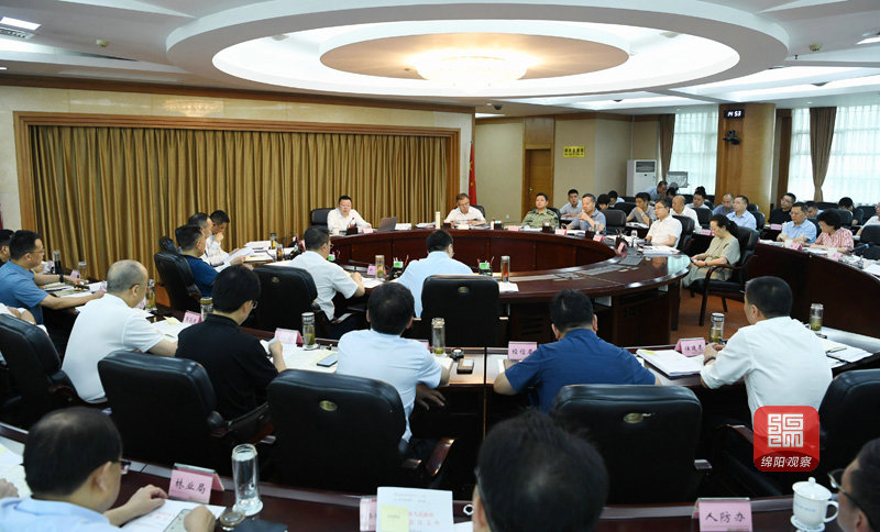 2021年7月7日，市政府第124次常務(wù)會議  張莉 攝.jpg