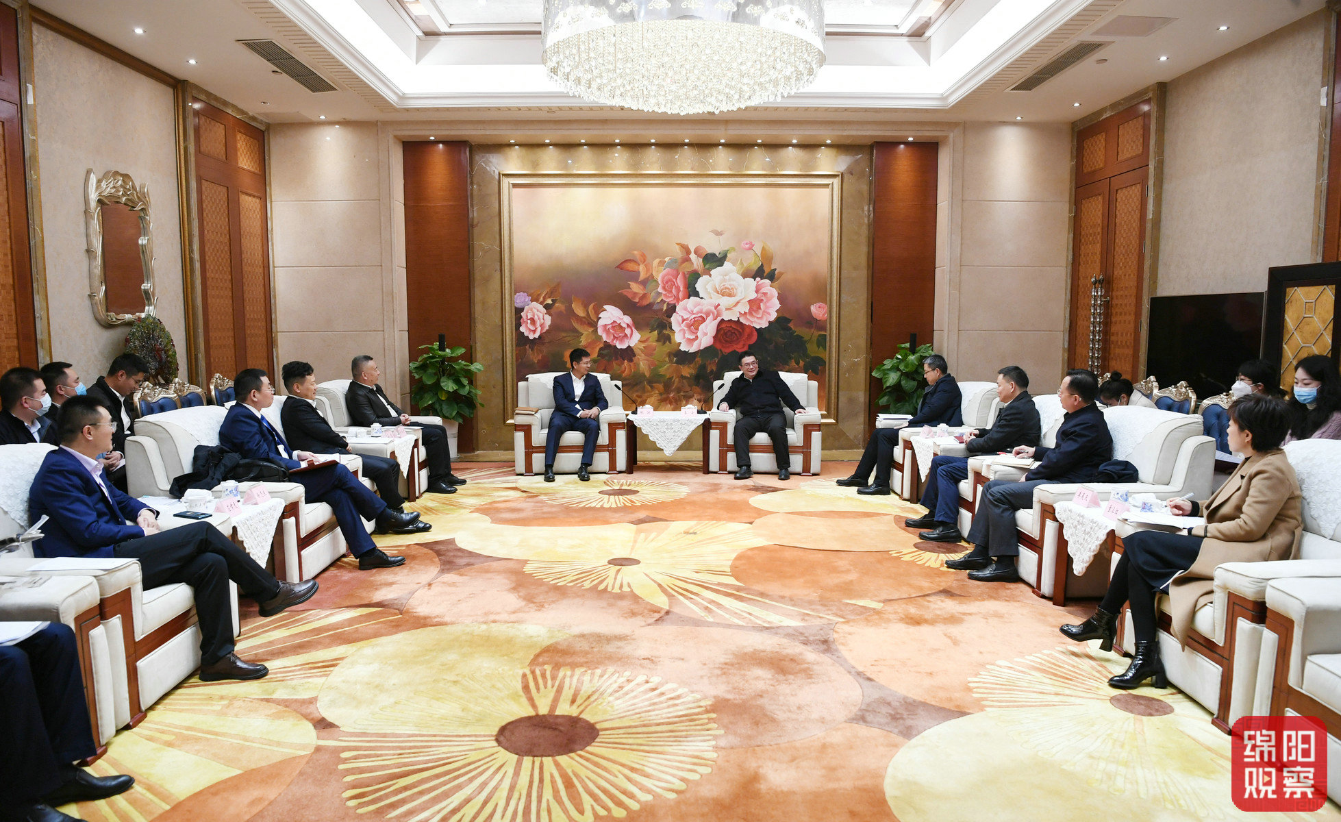 2022年12月7日，李云會(huì)見萬豐奧特集團(tuán)董事長(zhǎng)陳濱一行6  張莉 攝.jpg