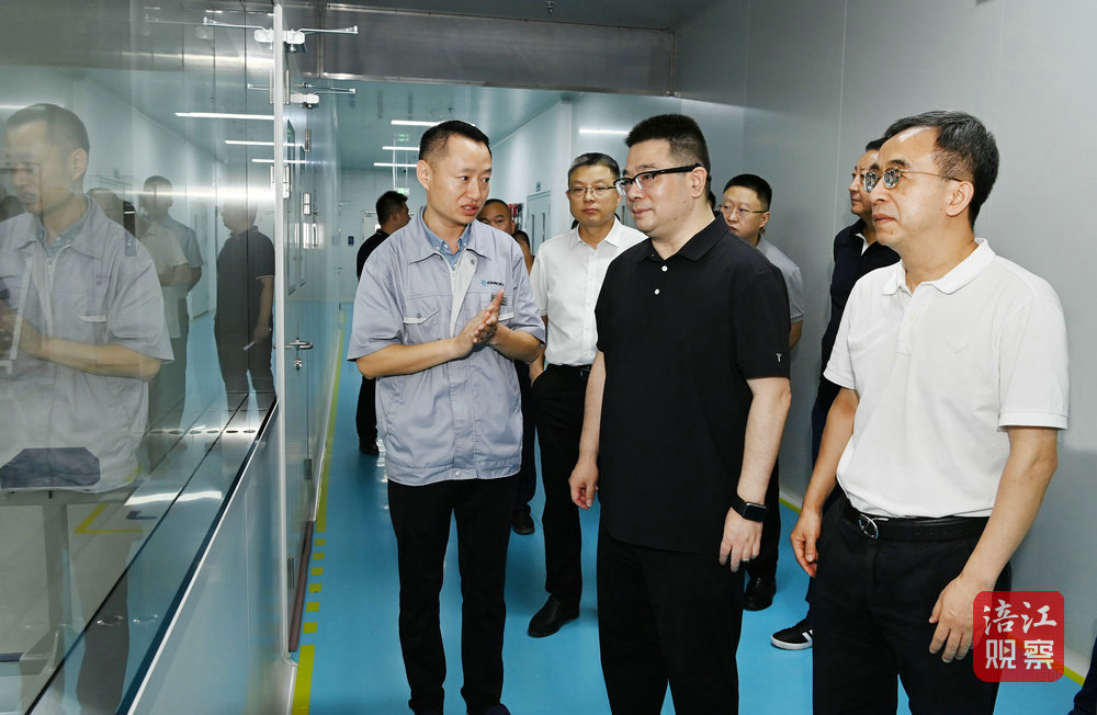 2023年8月10日，李云督導(dǎo)重點(diǎn)項(xiàng)目推進(jìn)情況（埃克森）  張莉 攝_1.jpg